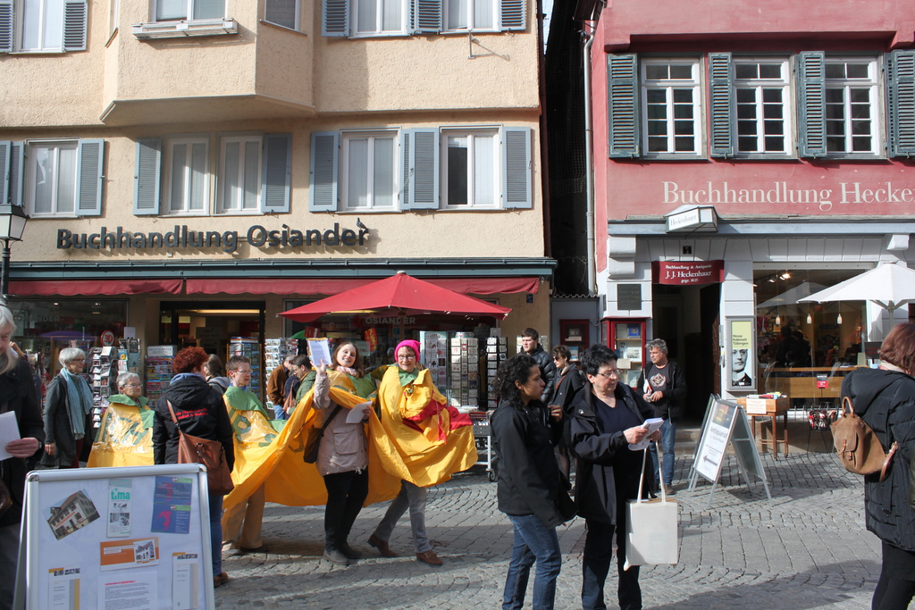 frauen-helfen-frauen-frauentag-2017-holzmarkt